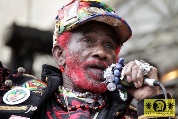 Lee Scratch Perry 26. Summer Jam, Fuehlinger See Koeln - Green Stage 03. Juli 2011 (15).JPG